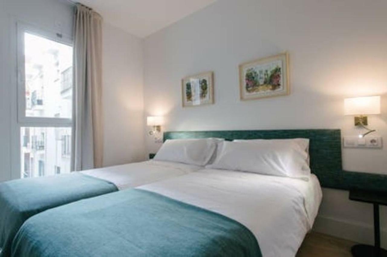 Apartamentos Rg Suites Plaza Del Salvador Sevilla Eksteriør bilde